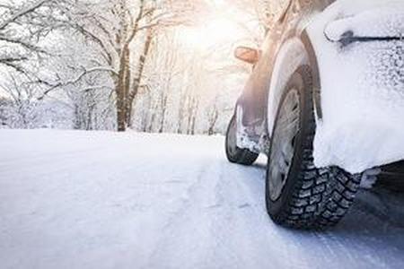 DuPage County personal injury lawyers, winter crashes